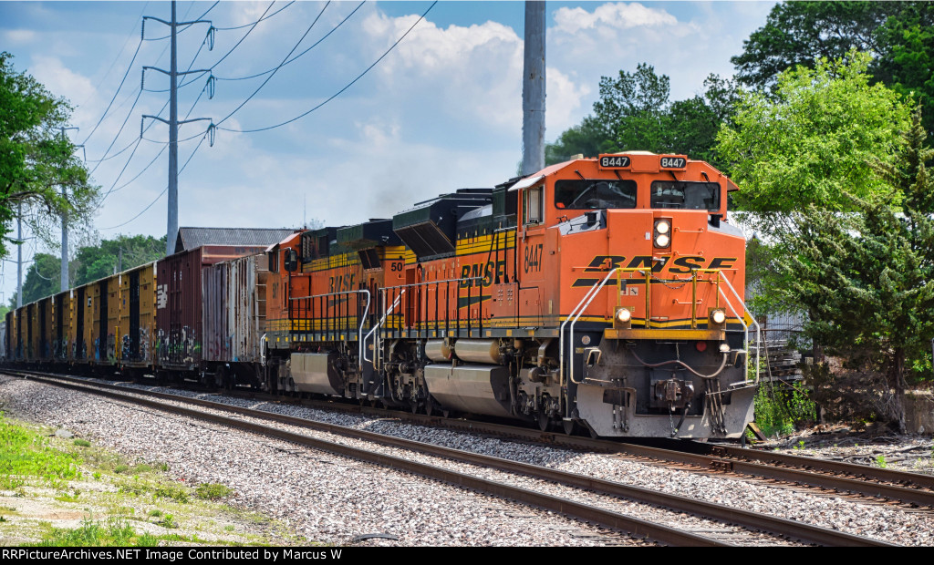 BNSF 8447